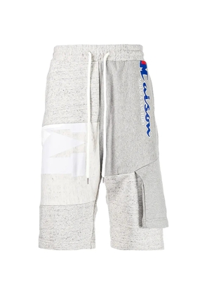 Maison MIHARA YASUHIRO reconstructed panelled shorts - Grey