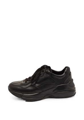 Gucci Pre-Owned Rhyton leather sneakers - Black