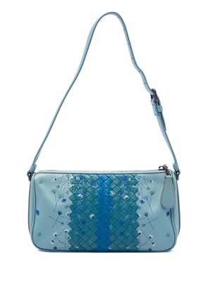 Bottega Veneta Pre-Owned 2012-2026 Tricolor Intrecciato Trimmed Leather Floral Embroidered shoulder bag - Blue