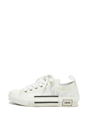 Christian Dior Pre-Owned Oblique B23 sneakers - White