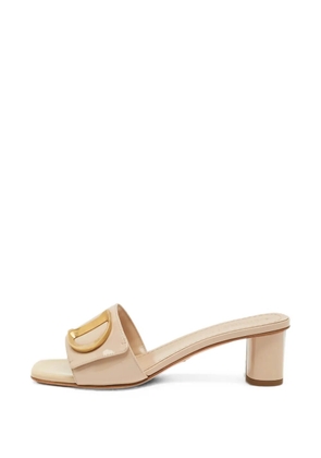 Christian Dior Pre-Owned C’est Dior patent sandals - Neutrals