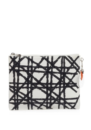 Christian Dior Pre-Owned x Daniel Gordon 2016 Zip Art Cannage clutch bag - White