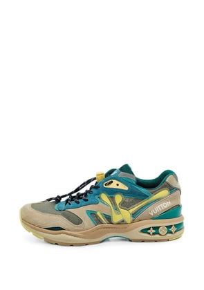 Louis Vuitton Pre-Owned LV Trail panelled sneakers - Neutrals
