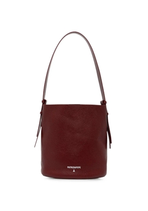 Patrizia Pepe Never Complete logo-print grained bucket bag - Red