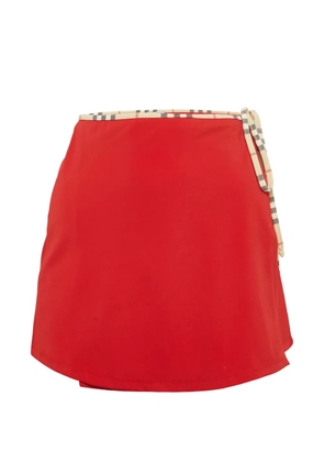Burberry Pre-Owned check-trim sarong mid skirt - Red