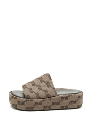 Balenciaga Pre-Owned Rise platform sandals - Neutrals