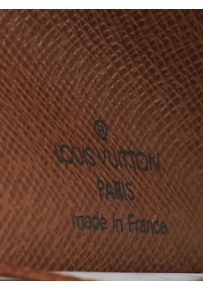 Louis Vuitton Pre-Owned 2004 Taiga leather card holder - Brown