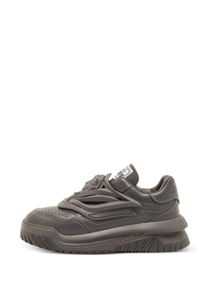 Versace Pre-Owned Odissea Medusa-motif sneakers - Grey