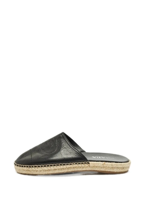 Prada Pre-Owned embossed-logo espadrille mules - Black