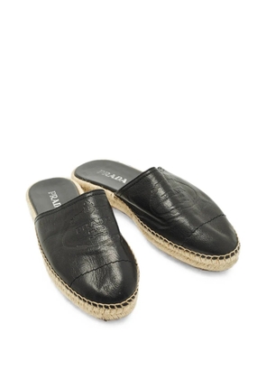 Prada Pre-Owned embossed-logo espadrille mules - Black