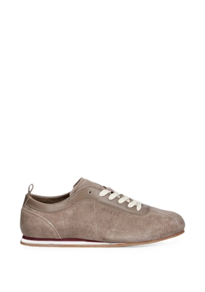 GUESS USA Olmo logo-debossed lace-up sneakers - Brown