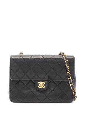 CHANEL Pre-Owned 1989-1991 Small Square Quilted Lambskin Flap crossbody bag - Black