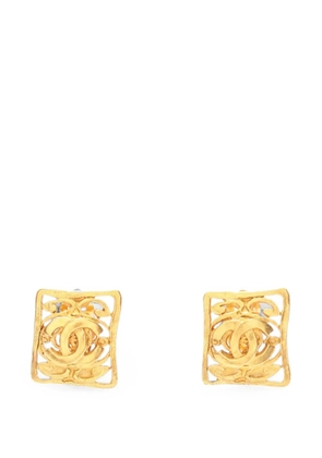 CHANEL Pre-Owned 1986-1988 coco mark earrings - Gold