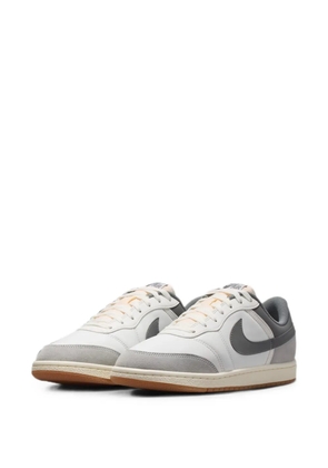 Jordan Skyline Low LE sneakers - White