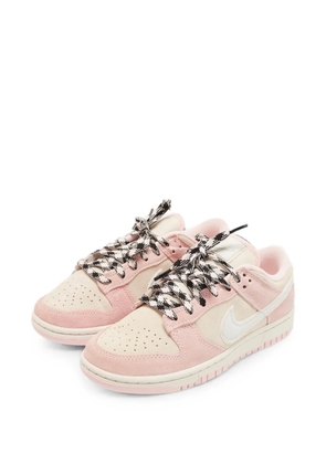 Nike Vintage Dunk Low LX lace-up leather sneakers - Pink