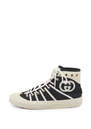 Gucci Pre-Owned GG Tortuga sneakers - Black