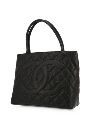 CHANEL Pre-Owned 2003 Medallion quilted handbag - Black
