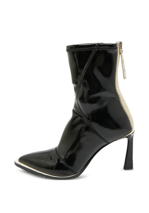 Fendi Pre-Owned patent-leather point-toe ankle boots - Black