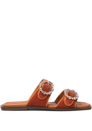 amato daniele velvet buckle-embellished flat sandals - Orange