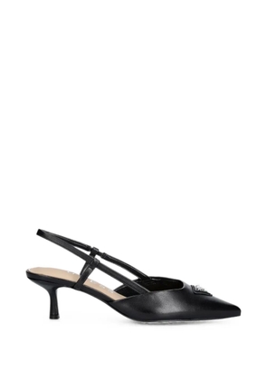 GUESS USA logo-plaque slingback pumps - Black