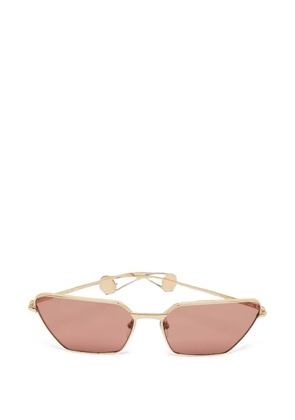 Gucci Pre-Owned GG0538S cat-eye sunglasses - Gold