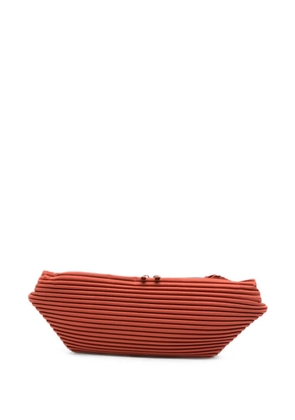 Homme Plissé Issey Miyake pleated belt bag - Red