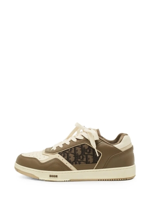 Christian Dior Pre-Owned B27 Oblique sneakers - Brown