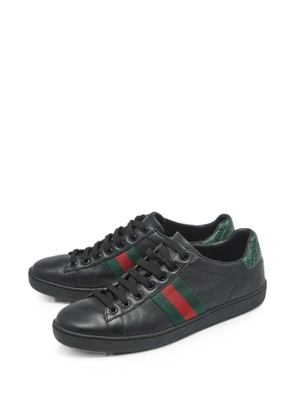 Gucci Pre-Owned New Ace croc-embossed low-top sneakers - Black