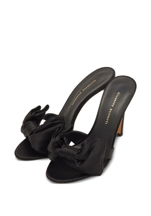 Giuseppe Zanotti Vintage knotted bow sandals - Black
