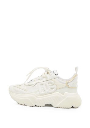 Dolce & Gabbana Pre-Owned Daymaster lace-up sneakers - White