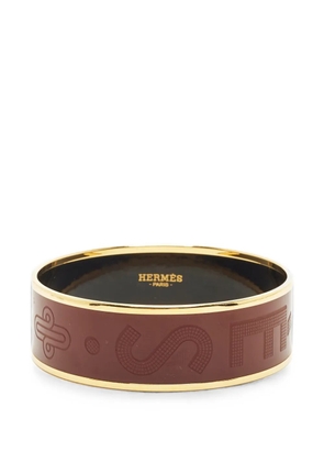 Hermès Pre-Owned Sellier logo-engraved bracelet - Gold