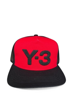 Y-3 logo-embroidered mesh-panel trucker cap - Black