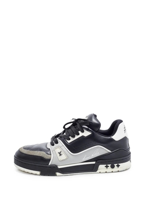 Louis Vuitton Pre-Owned LV Trainer paneled sneakers - Black