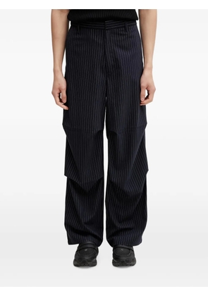 Filling Pieces pinstripe-pattern pleated wide-leg pants - Blue