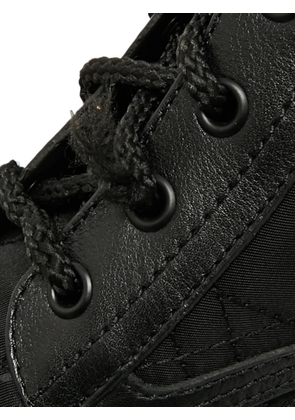 Christian Dior Pre-Owned D-Trap combat boots - Black