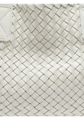 Bottega Veneta Pre-Owned medium Cabat Intrecciato leather tote bag - White