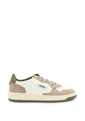 Autry perforated panelled sneakers - Neutrals
