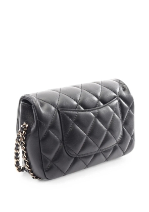 CHANEL Pre-Owned 2019 small Flap quilted crossbody bag - Black