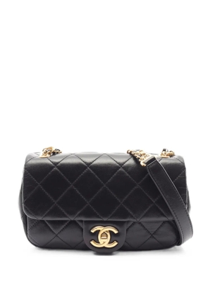 CHANEL Pre-Owned 2020-2021 Matelassé chain shoulder bag - Black