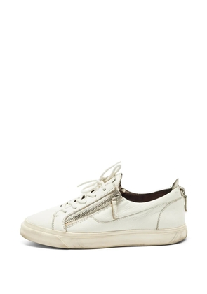 Giuseppe Zanotti Vintage Frankie leather sneakers - White