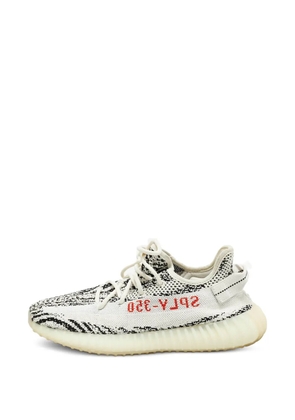 adidas Yeezy Boost 350 V2 Zebra low-top sneakers - White