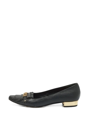 Carolina Herrera Vintage fringe logo-plaque ballet flats - Black