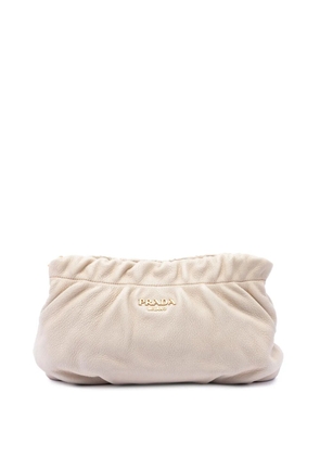 Prada Pre-Owned 2010-2026 Vitello Daino Ruched clutch bag - Brown