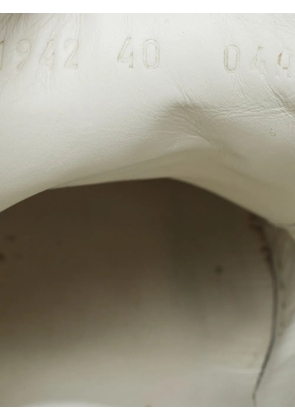 Gucci Pre-Owned Ace bee sneakers - White