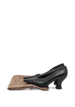 Bottega Veneta Pre-Owned pointed-toe pumps - Black