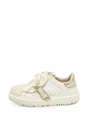 Christian Dior Pre-Owned Dior ID leather sneakers - Neutrals