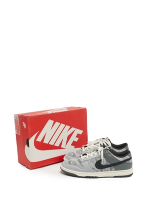 Nike Dunk SE Copy Paste sneakers - Grey