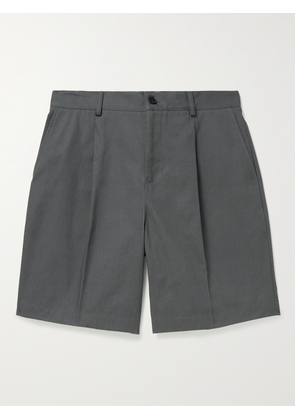 Mr P. - Pleated Cotton-Twill Shorts - Men - Gray - UK/US 28