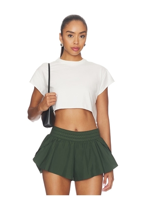 Free People x FP Movement Hot Shot Cropped Tee in White. Size L. Also in XS, S, M, XL.