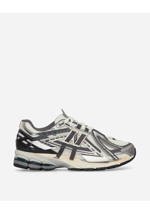 1906A Sneakers Silver Metallic / Castlerock / Gold Metallic